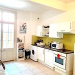 Appartement 4 Voyageurs Avec Terrasse Wifi